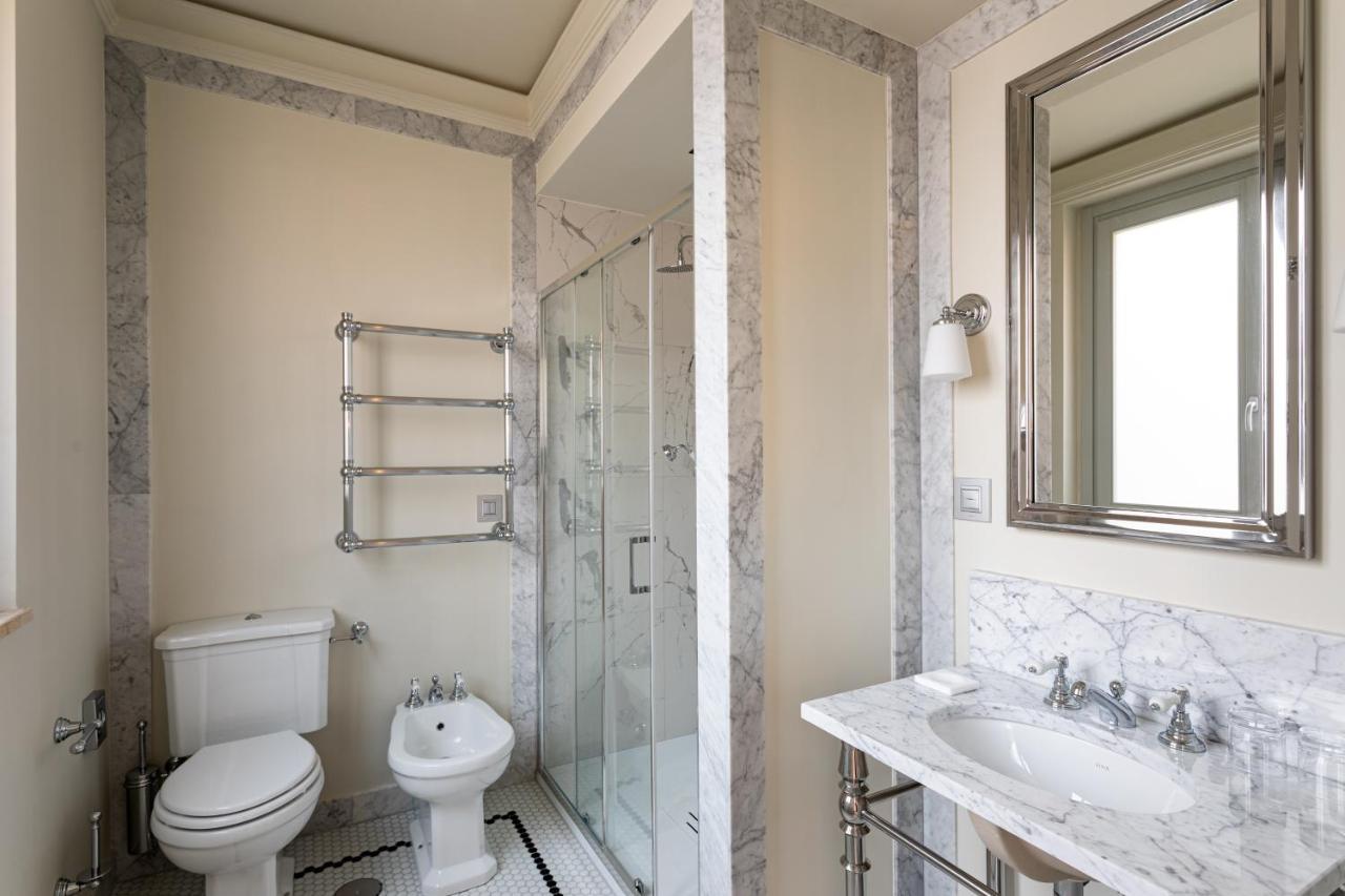 Room Mate Collection Gran Filippo, Rome-Fontana Di Trevi 外观 照片
